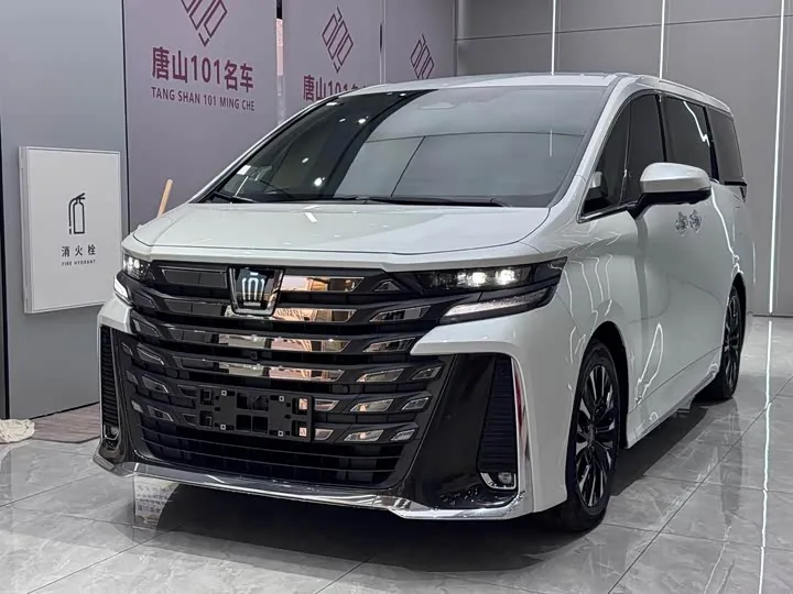 Toyota Vellfire Crown Hybrid Supreme 2024