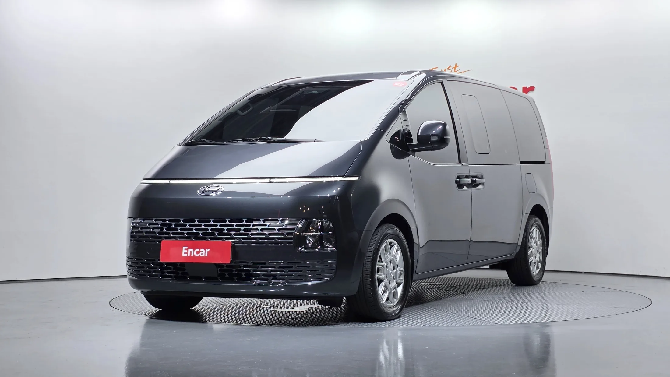 Hyundai Staria Cargo 5-Seater