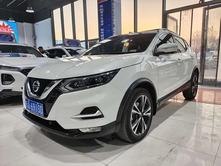 Nissan Qashqai J12 XV Premium