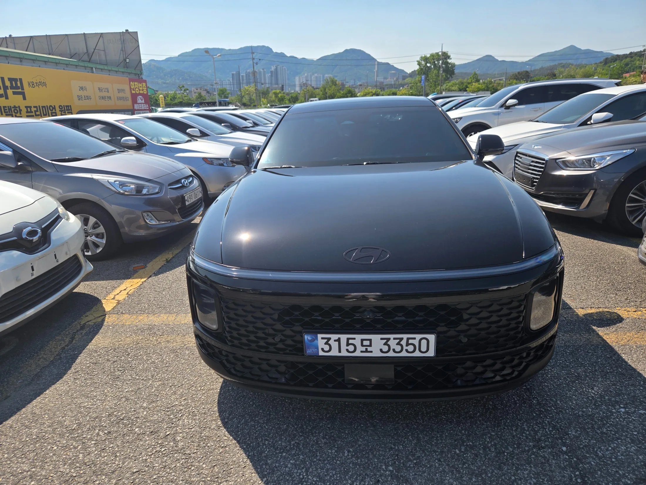 Hyundai Grandeur GN7 3.5 Gasoline 2WD