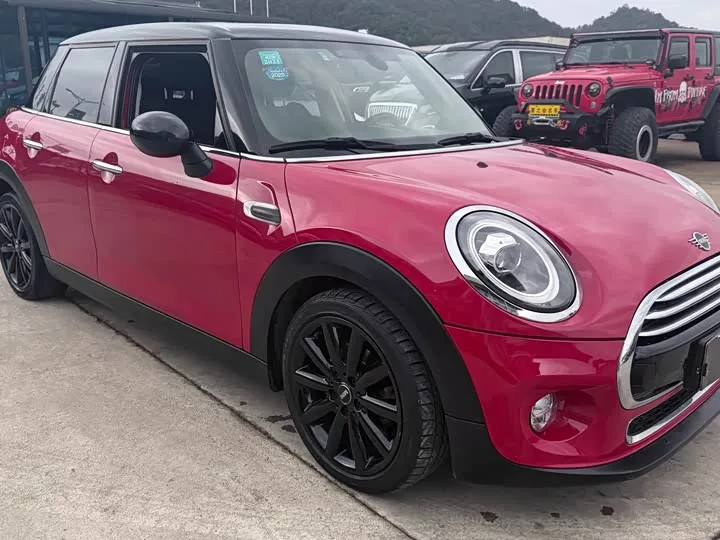 MINI Cooper F56 COOPER