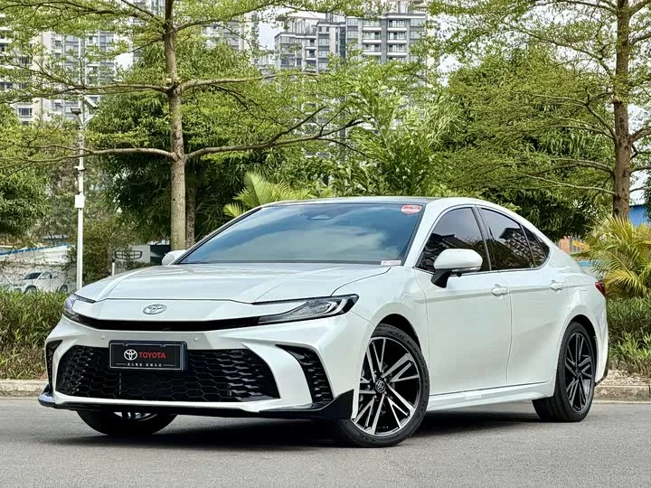 Toyota Camry XV80 2.0S Sport 2026