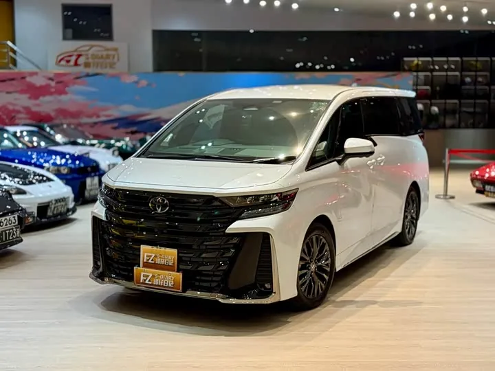 Toyota Vellfire 2.4T 2025