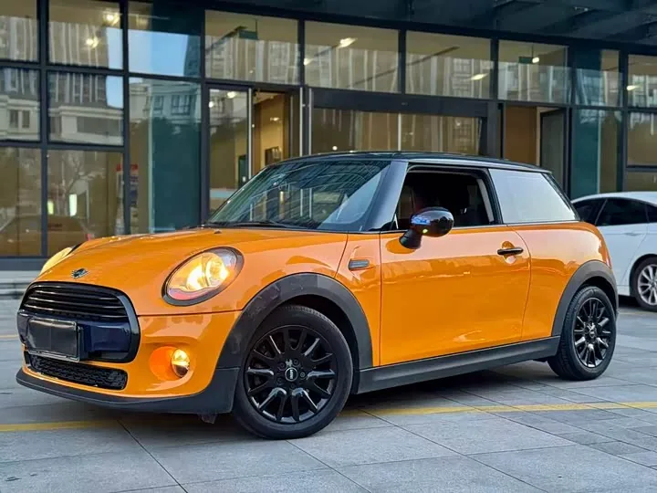 MINI Cooper F56 COOPER