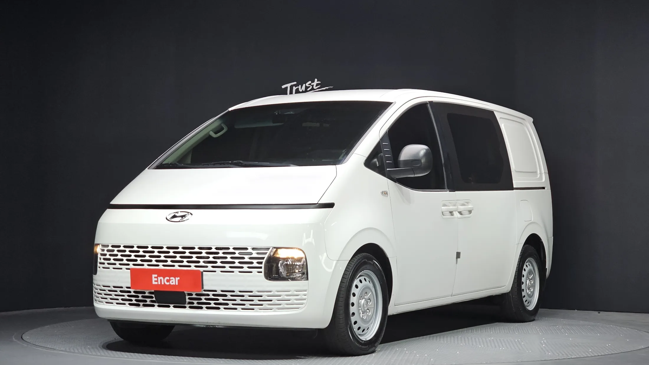 Hyundai Staria Cargo 5-Seater