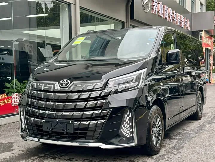 Toyota Hiace 3.5L 2025