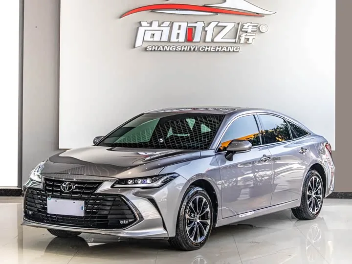 Toyota Avalon Luxury 2023