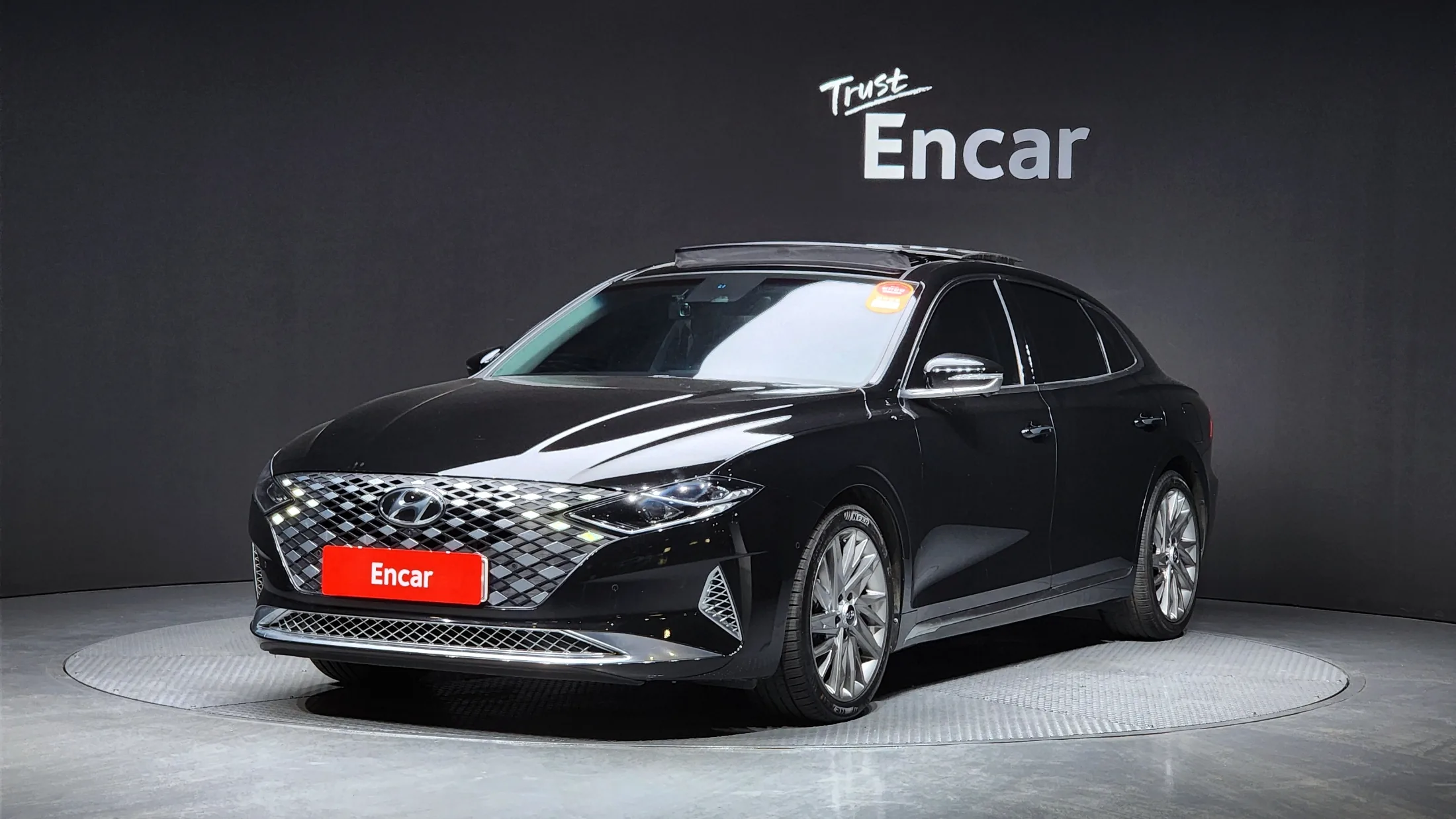 Hyundai Grandeur IG 3.3