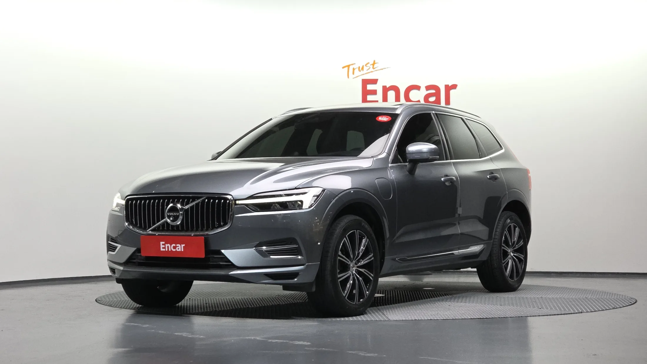 Volvo XC60 2nd Generation T8 Inscription