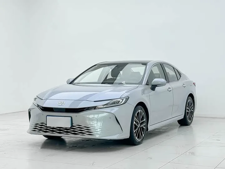 Toyota Camry XV70 2.5HG Premium 2024